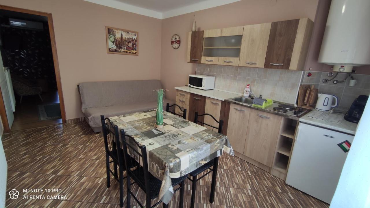 Harkány Apartman Edit מראה חיצוני תמונה